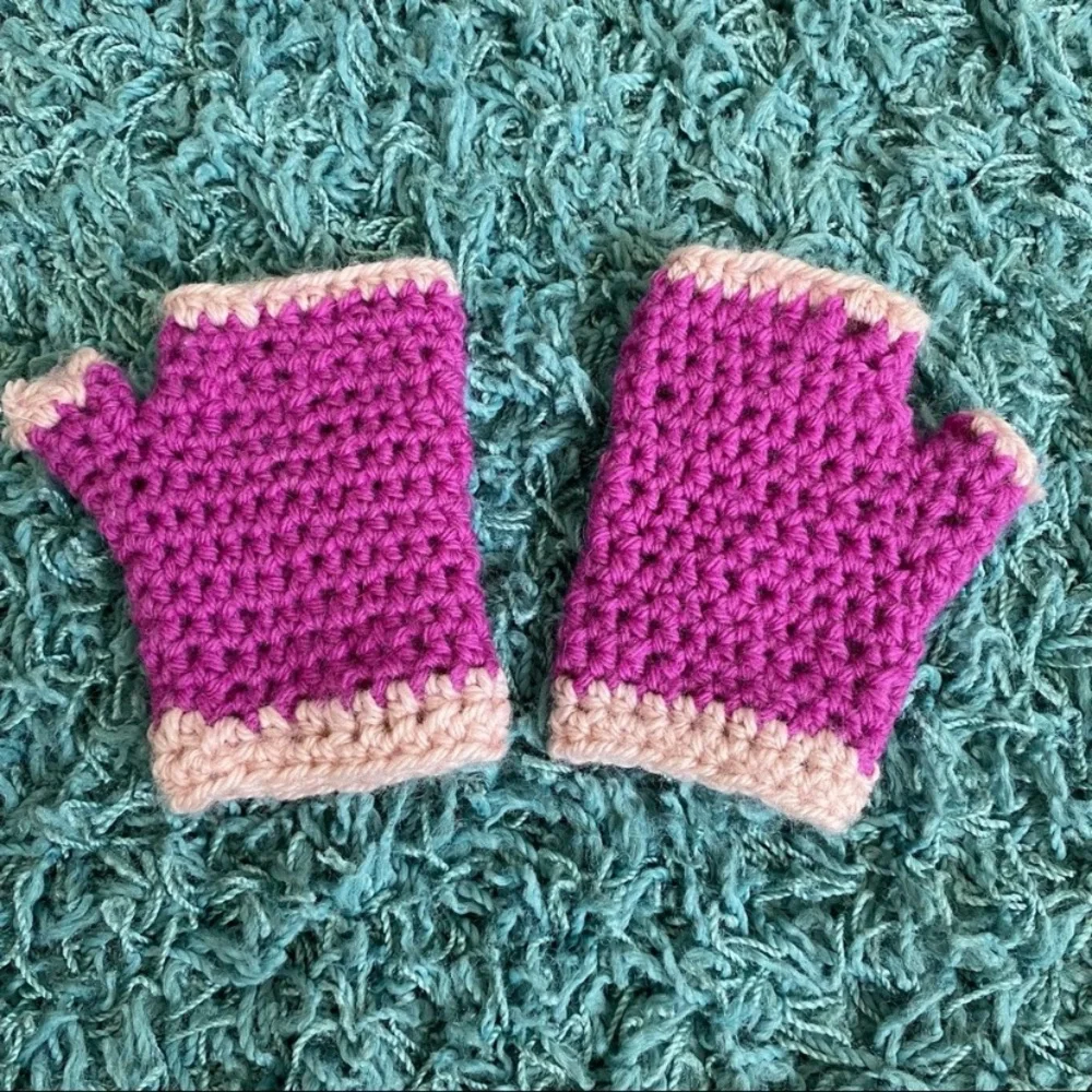 Girls Fingerless Mittens Size 2T-3T